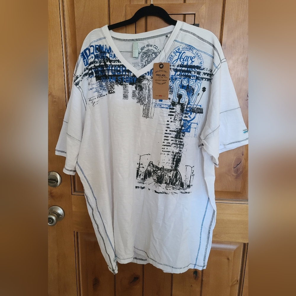 New with tags men's 2xl  white t shirt